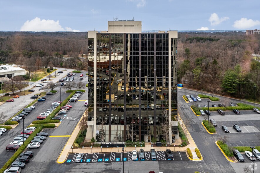 7474 Greenway Center Dr, Greenbelt, MD à vendre - Photo principale - Image 1 de 22