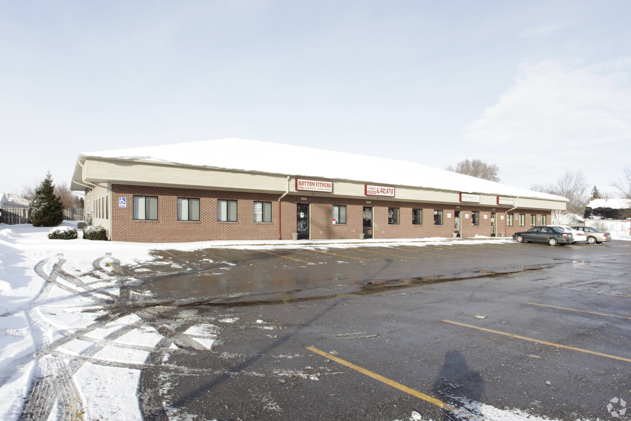 6983-6989 S Division Ave, Grand Rapids, MI for lease Primary Photo- Image 1 of 4