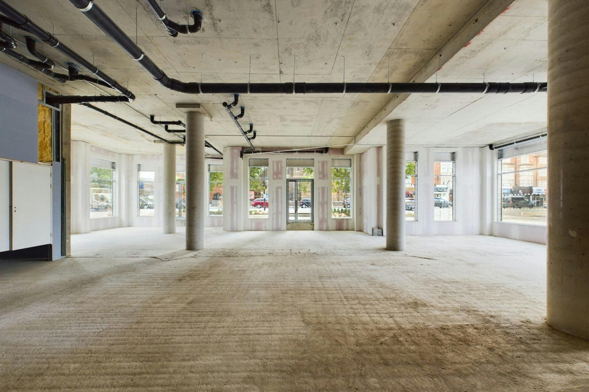 671-679 Old Kent Rd, London for lease Building Photo- Image 1 of 70