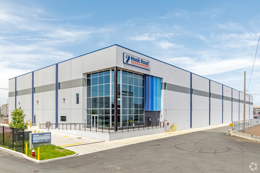 7 Hook Rd, Bayonne, NJ for lease - Building Photo - Image 1 of 28