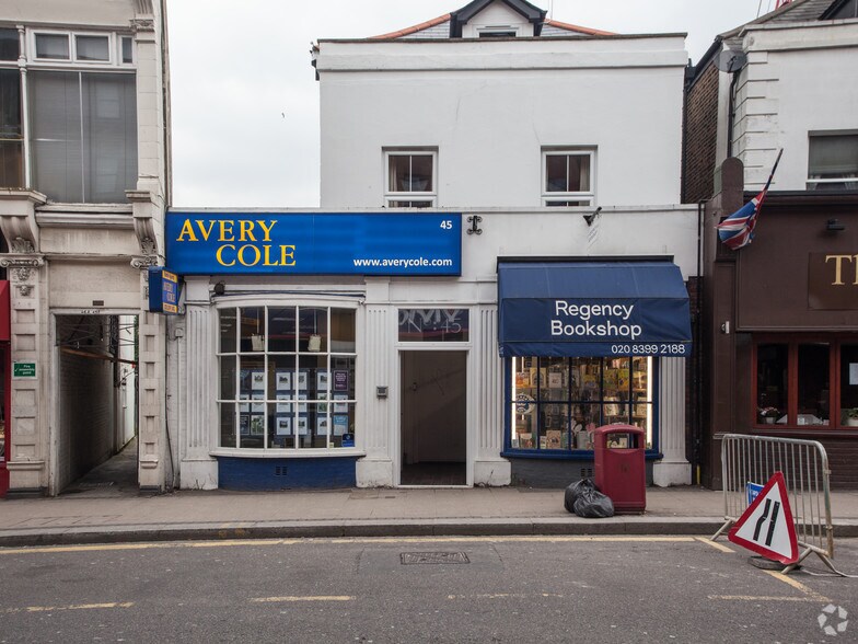 45 Victoria Rd, Surbiton à louer - Photo du bâtiment - Image 3 de 4