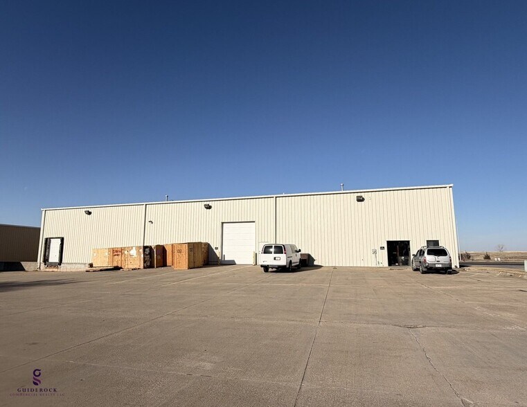 5021 N 57th St, Lincoln, NE à louer - Photo du bâtiment - Image 2 de 2