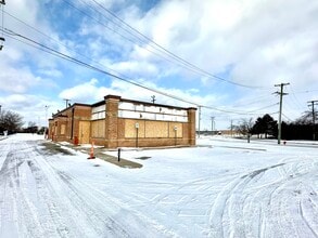 18902 Northline Rd, Southgate, MI à louer Photo intérieure- Image 2 de 17