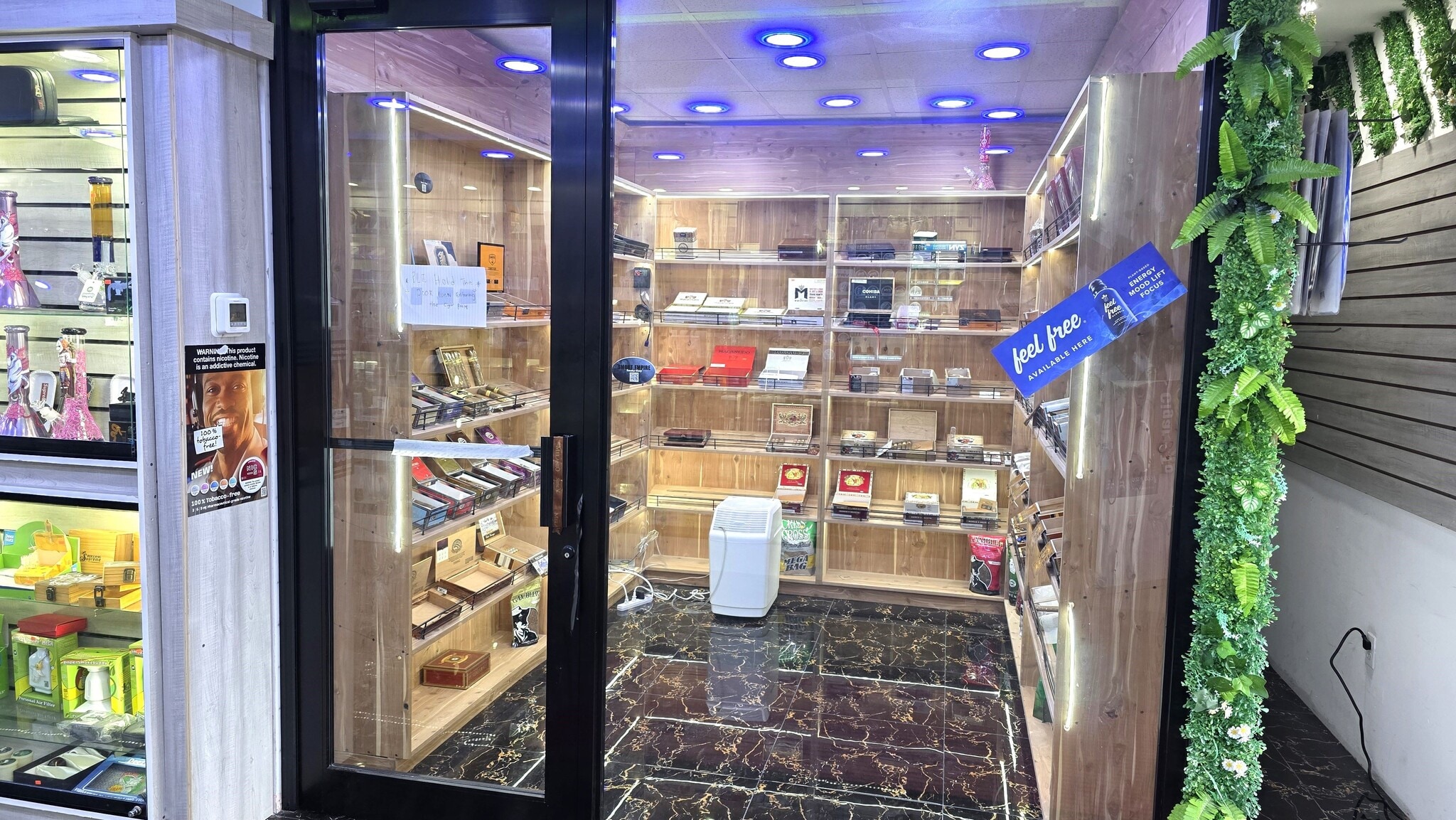 544 Straits Tpke, Watertown, CT for lease Interior Photo- Image 1 of 4