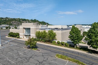 More details for 575 Union St, Waterbury, CT - Retail for Lease