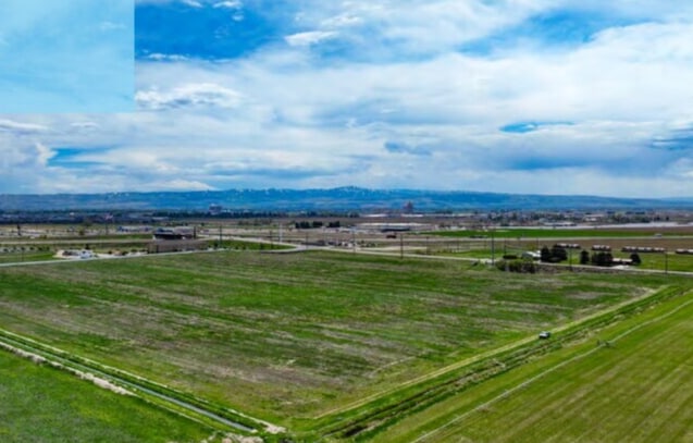 3190 W 33rd S, Idaho Falls, ID for sale - Primary Photo - Image 1 of 4