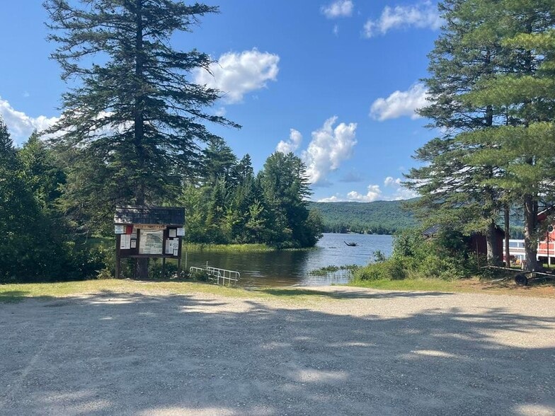 820 Colebrook Rd, Errol, NH for sale - Building Photo - Image 3 of 15