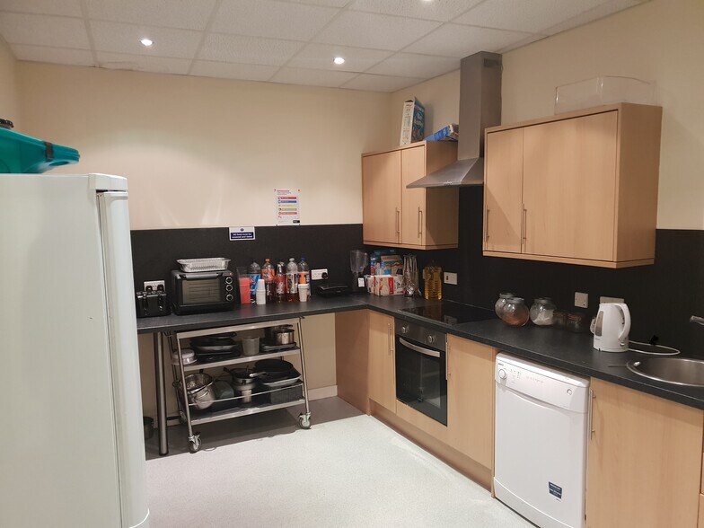 43 John Finnie St, Kilmarnock à vendre - Photo du bâtiment - Image 3 de 6