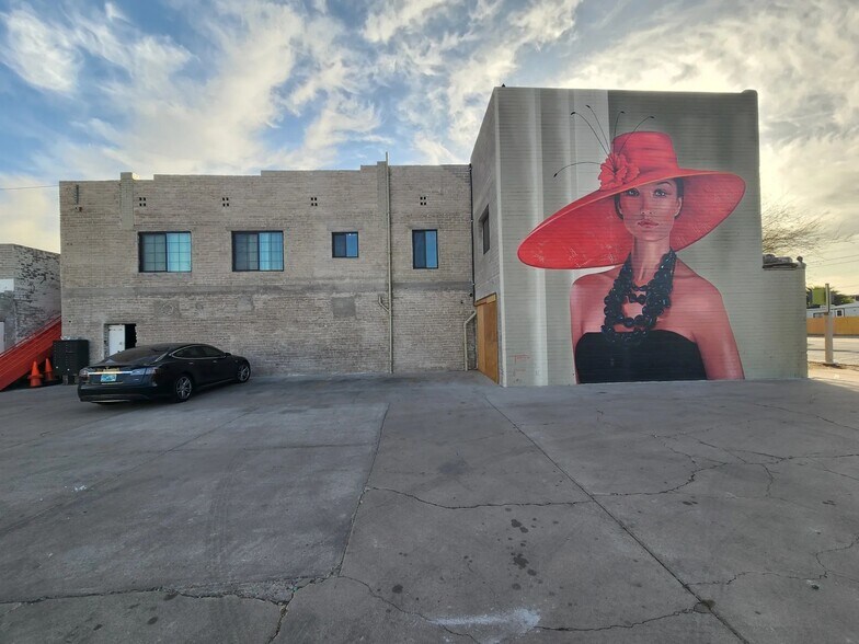 1624 E Washington St, Phoenix, AZ à louer - Photo du bâtiment - Image 3 de 19