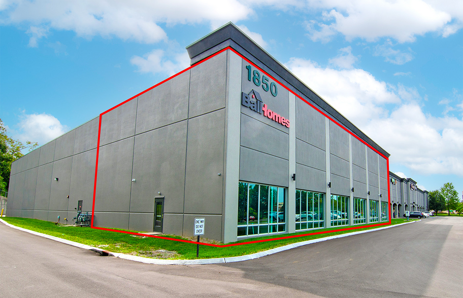 1850 Bryant Rd, Lexington, KY à louer - Photo du bâtiment - Image 1 de 5