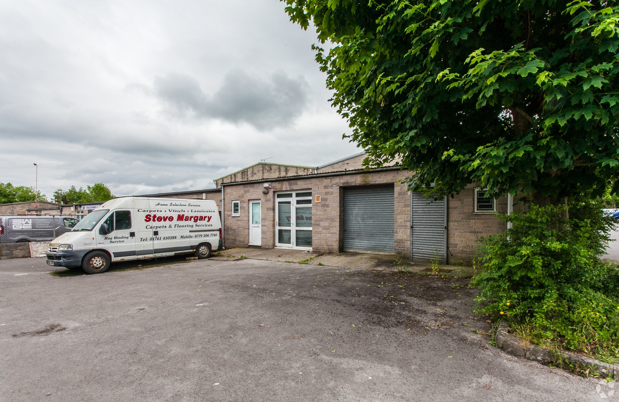 First Ave, Radstock for lease Primary Photo- Image 1 of 5