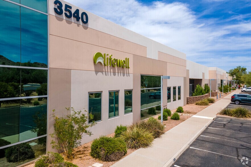 3540 E Baseline Rd, Phoenix, AZ for lease - Building Photo - Image 1 of 4