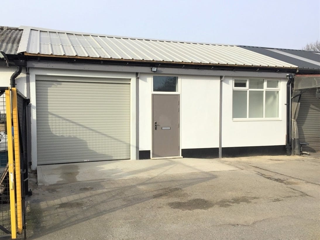 Transport Ave, Brentford for lease Building Photo- Image 1 of 26