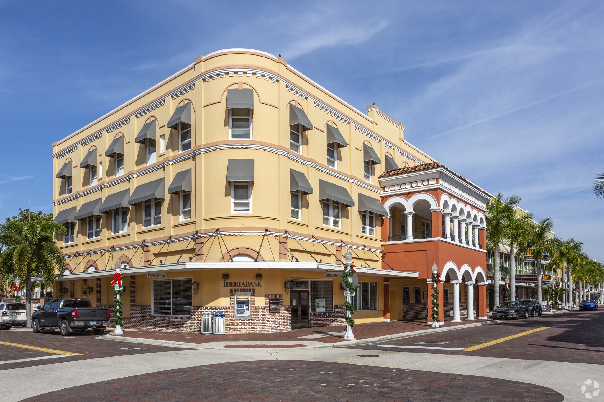 2247-2287 1st St, Fort Myers, FL for lease Primary Photo- Image 1 of 5