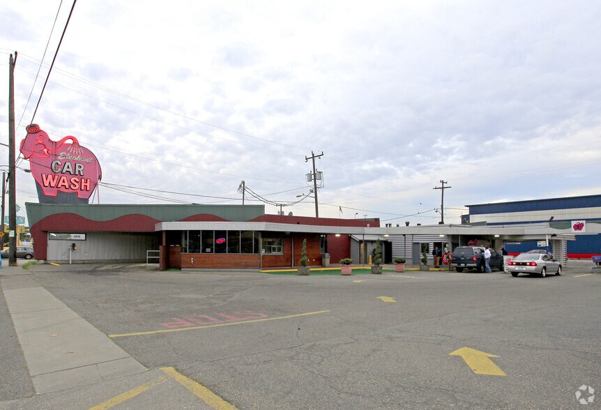 2763 4th Ave S, Seattle, WA à vendre - Photo du bâtiment - Image 3 de 4