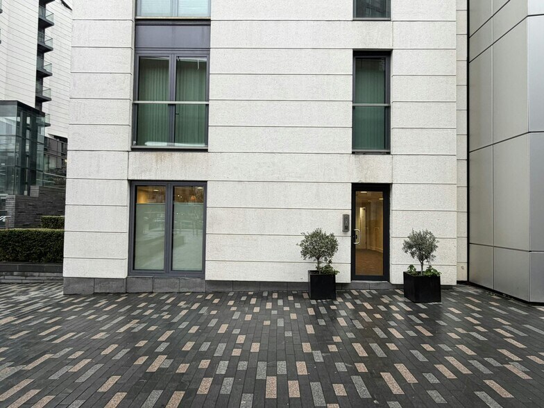 2 Baltimore Wharf, Londres à vendre - Photo du bâtiment - Image 1 de 7