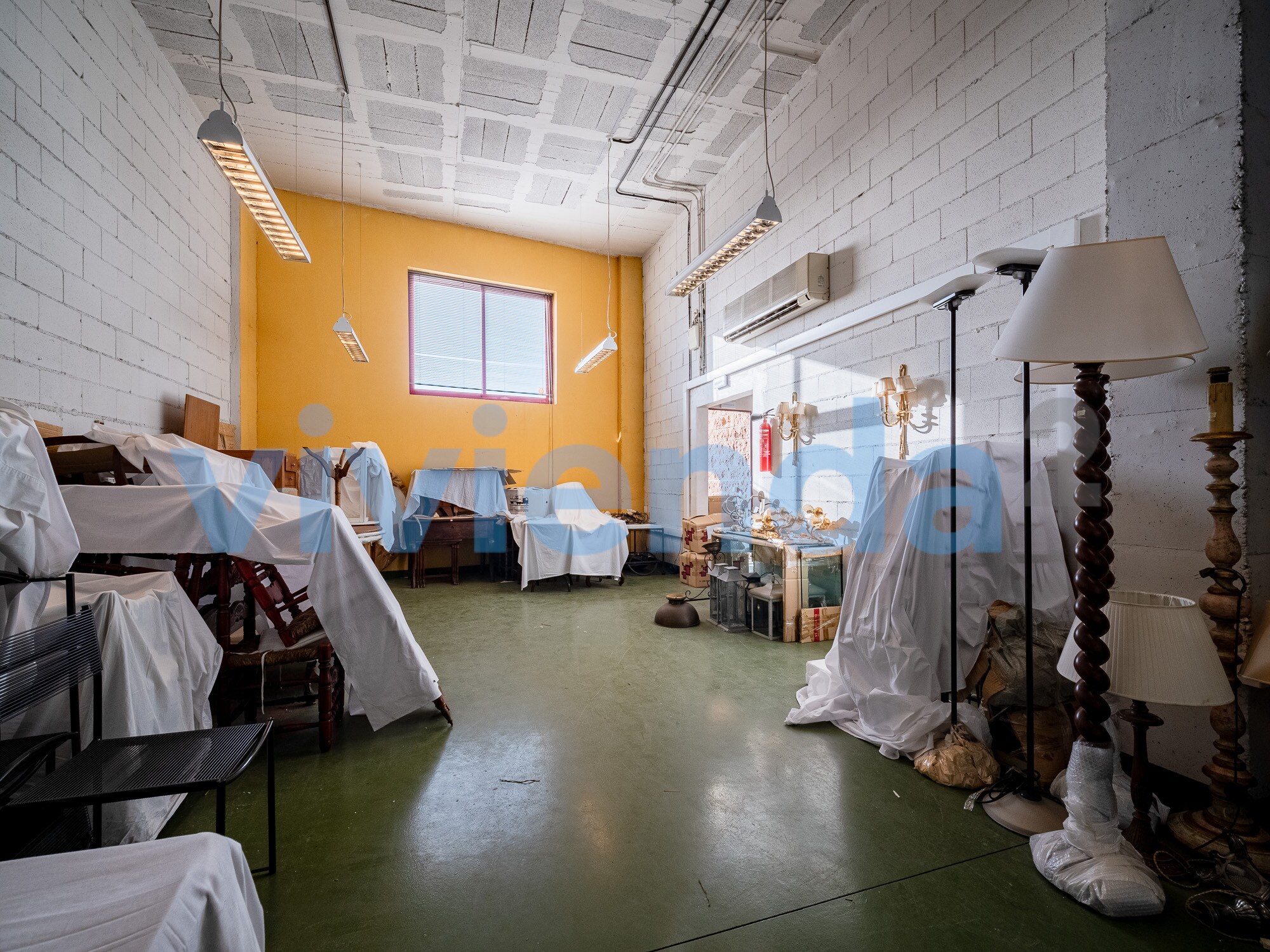 Industrial in Madrid, Madrid for sale Primary Photo- Image 1 of 4