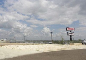 Plus de détails pour 1653 World Trade Center Loop, Laredo, TX - Terrain à louer