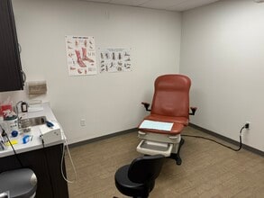 1241 E Hillsdale Blvd, Foster City, CA for lease Interior Photo- Image 2 of 5