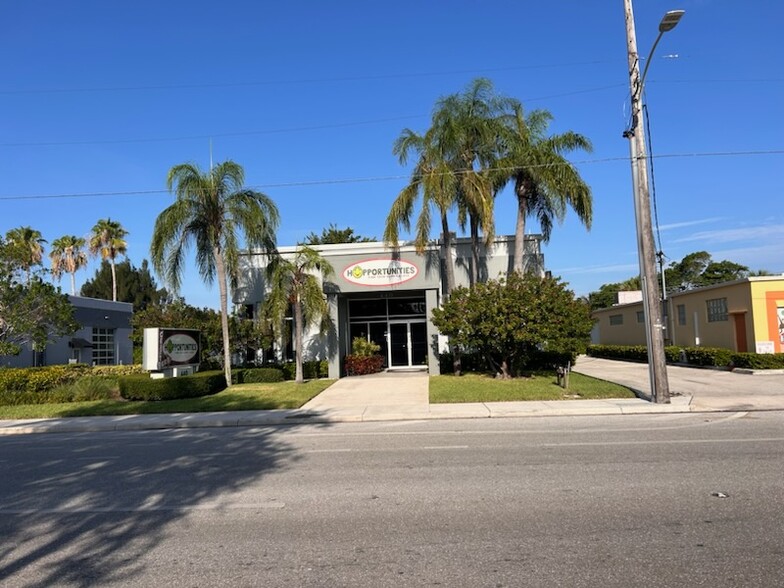 440 NE 5th Ave, Delray Beach, FL à vendre - Photo du bâtiment - Image 1 de 1