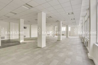 Office in Vincennes for lease Interior Photo- Image 2 of 2