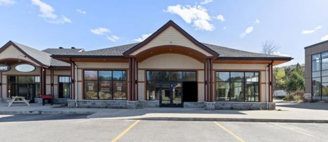 Plus de détails pour 175 Montée Ryan, Mont-tremblant, QC - Bureau/Commerce de détail, Commerce de détail à louer