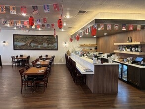 14451-14543 W Center Rd, Omaha, NE for lease Interior Photo- Image 2 of 2