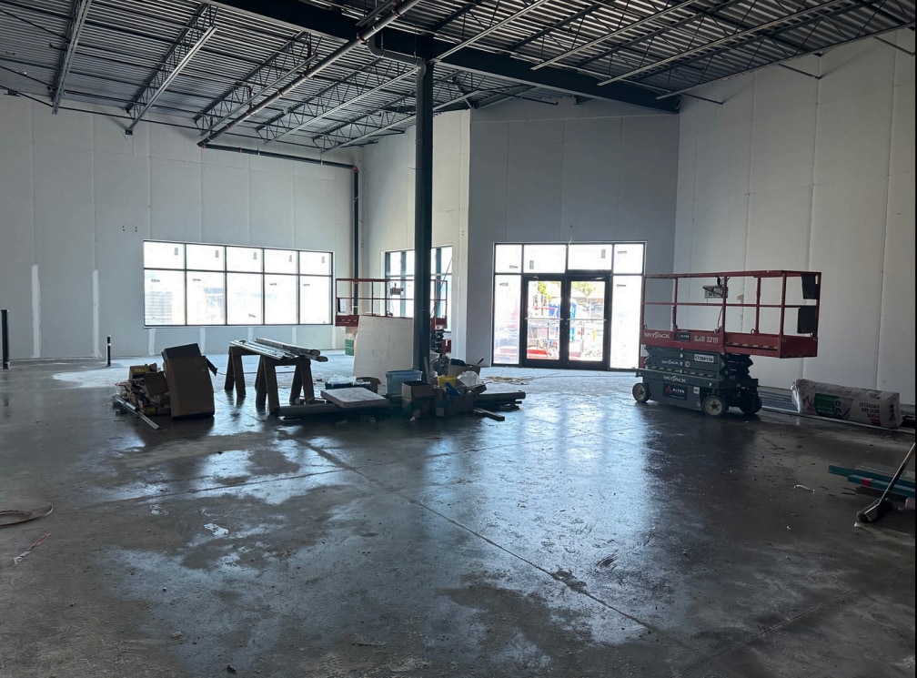 15 Rice Rd, Welland, ON for lease Primary Photo- Image 1 of 3