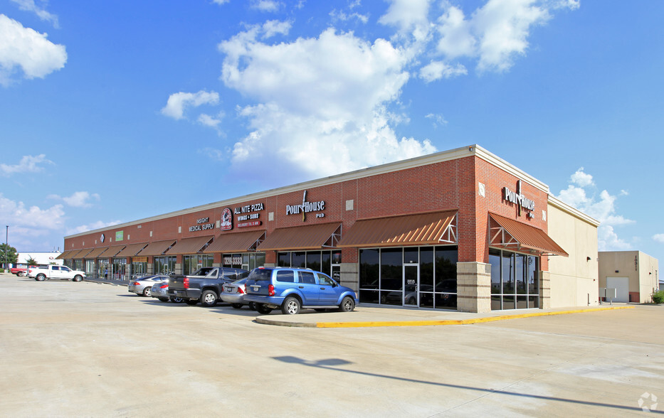 10315 Airport Blvd, Stafford, TX à louer - Photo principale - Image 3 de 8