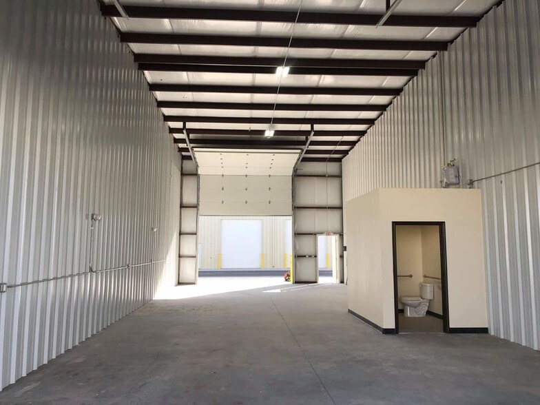 5301 Cholla Rd, Midland, TX à louer - Photo du bâtiment - Image 2 de 7