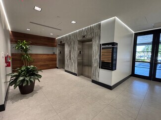 Plus de détails pour 900 SE 3rd Ave, Fort Lauderdale, FL - Bureau à louer