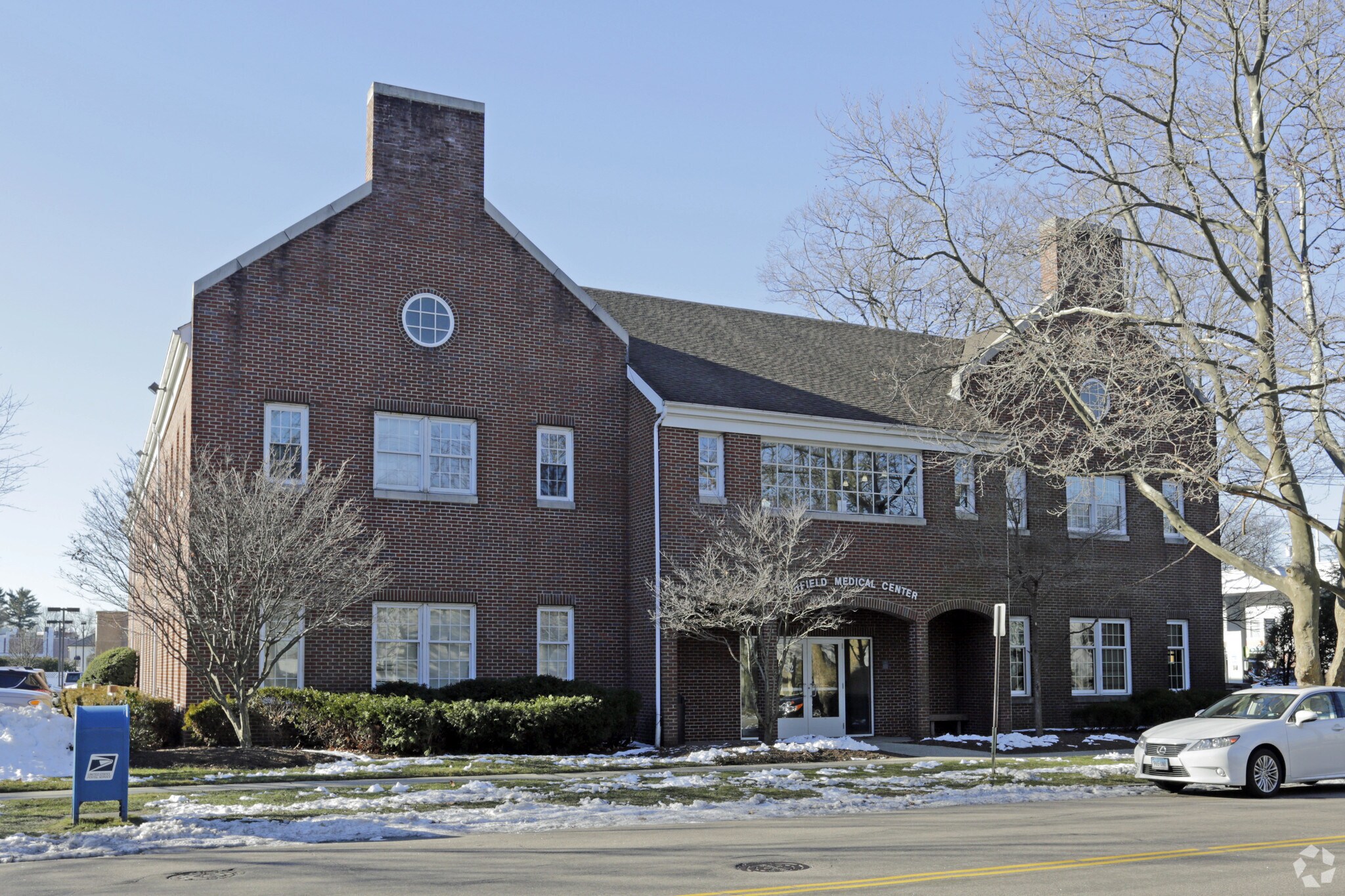 52 Beach Rd, Fairfield, CT for sale Primary Photo- Image 1 of 12