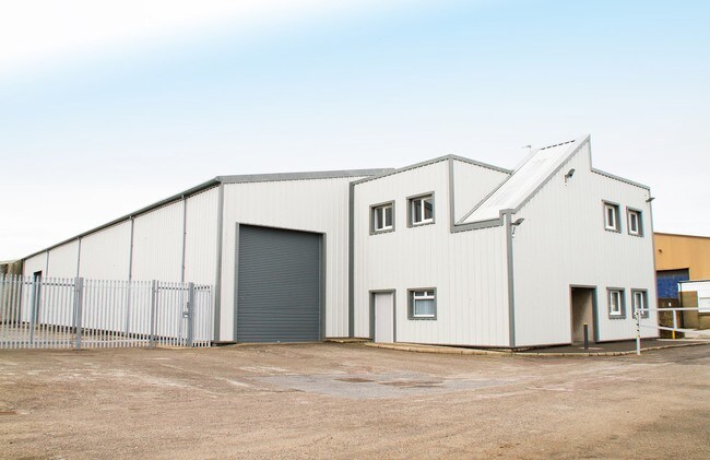 Plus de détails pour Woodside Rd, Aberdeen - Industriel à louer