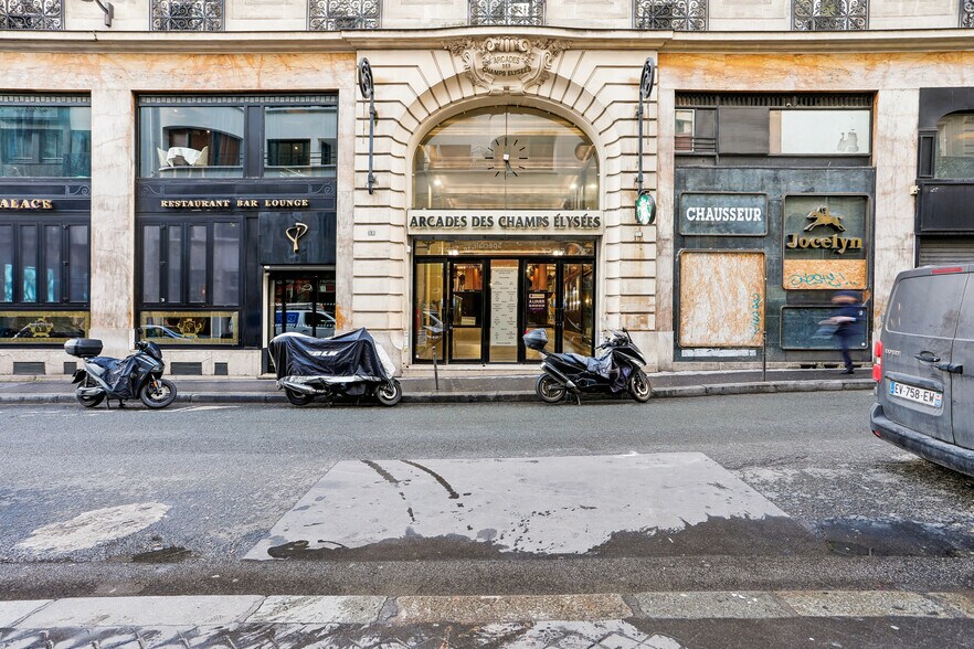 76 Avenue Des Champs Elysées, Paris for sale - Primary Photo - Image 1 of 10