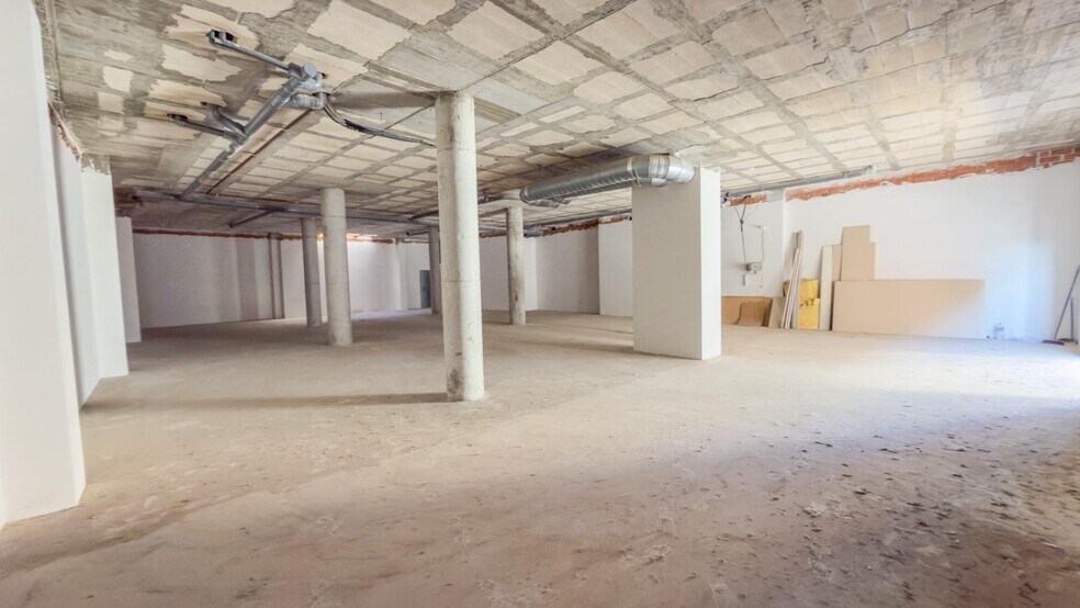 Retail in Cieza, Murcia for lease - Interior Photo - Image 3 of 4