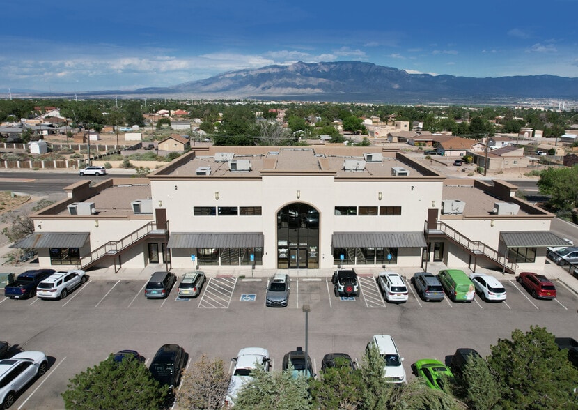 1101 Golf Course Rd SE, Rio Rancho, NM à vendre - Photo du bâtiment - Image 1 de 13