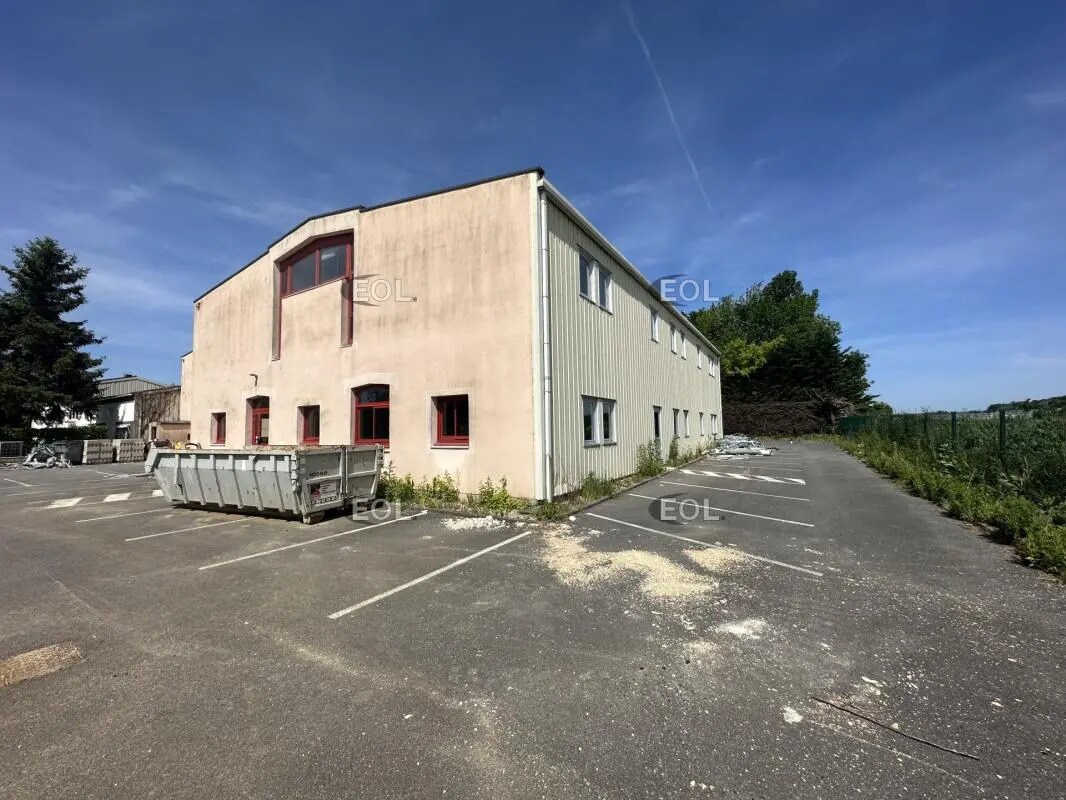 Flex in Chanteloup-en-Brie for lease Building Photo- Image 1 of 8