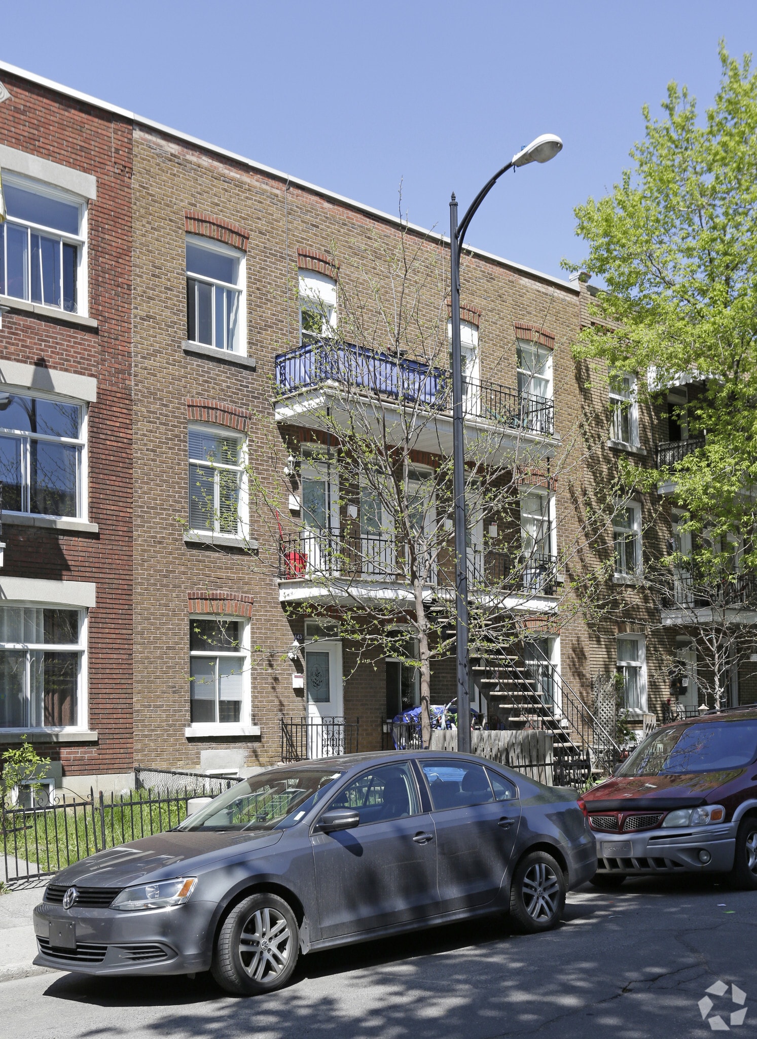 133-143 6e Av, Montréal, QC for sale Primary Photo- Image 1 of 3