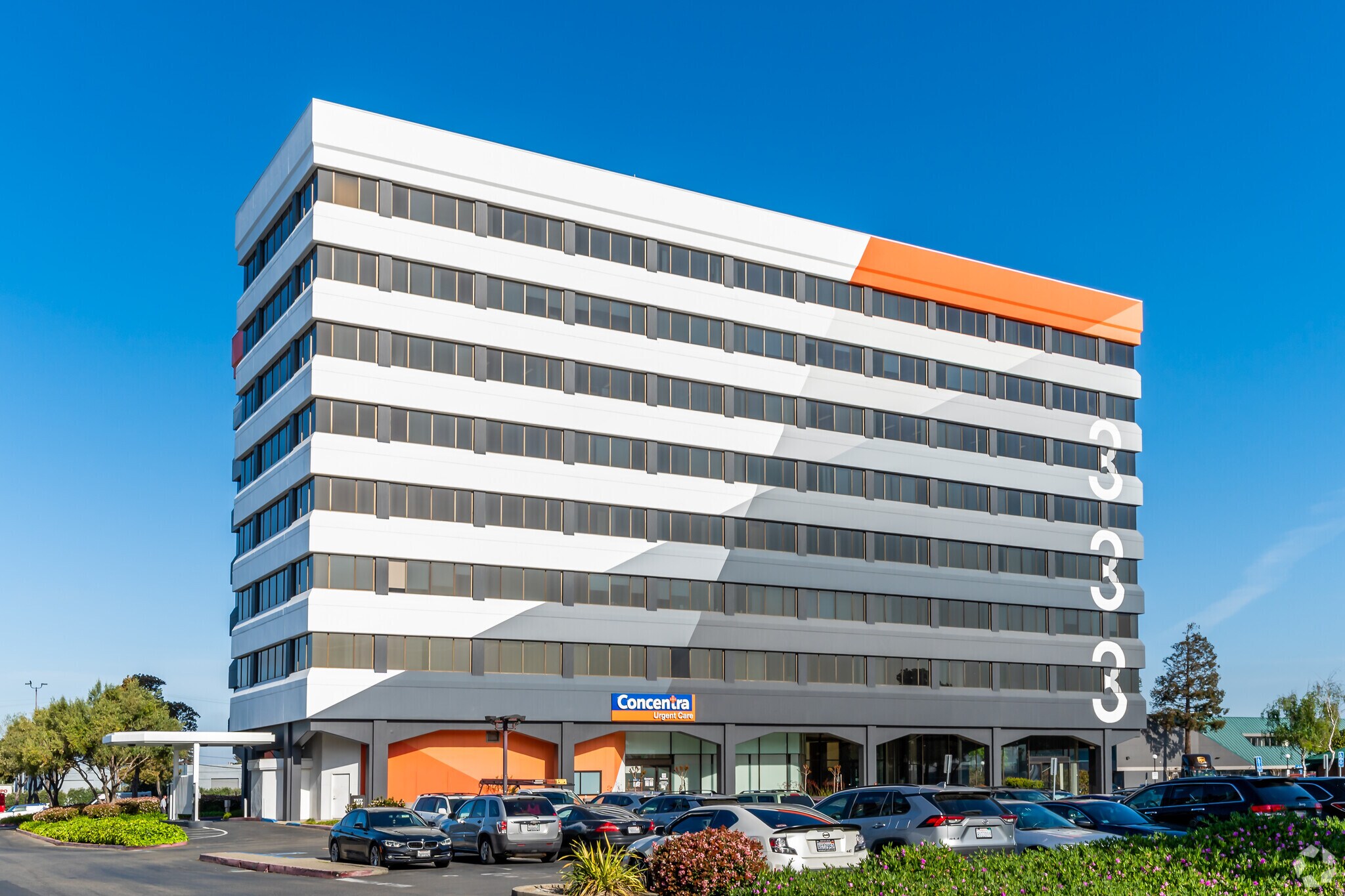 333 Hegenberger Rd, Oakland, CA for lease Building Photo- Image 1 of 9