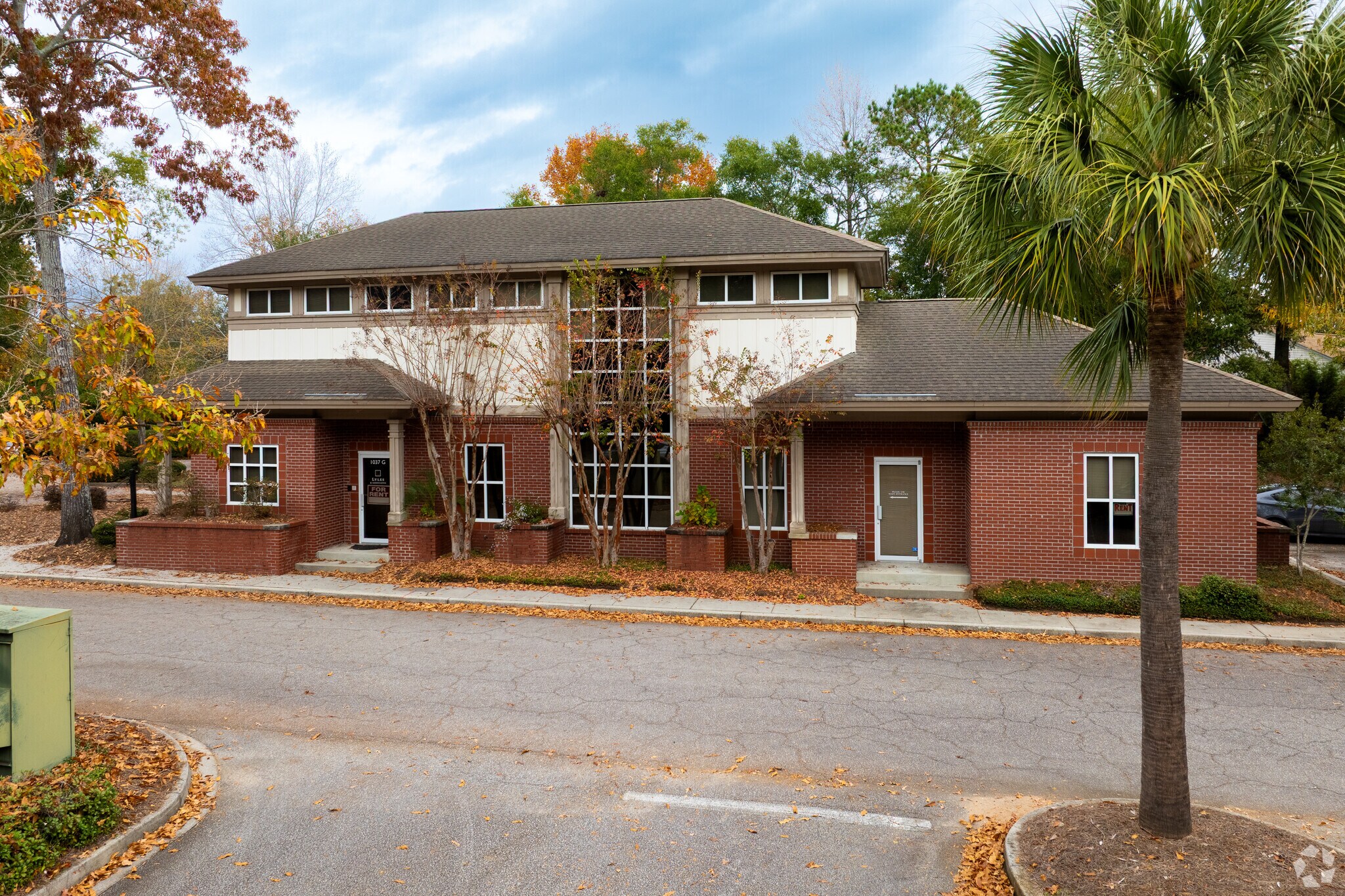 1037 Chuck Dawley Blvd, Mount Pleasant, SC for lease Primary Photo- Image 1 of 27