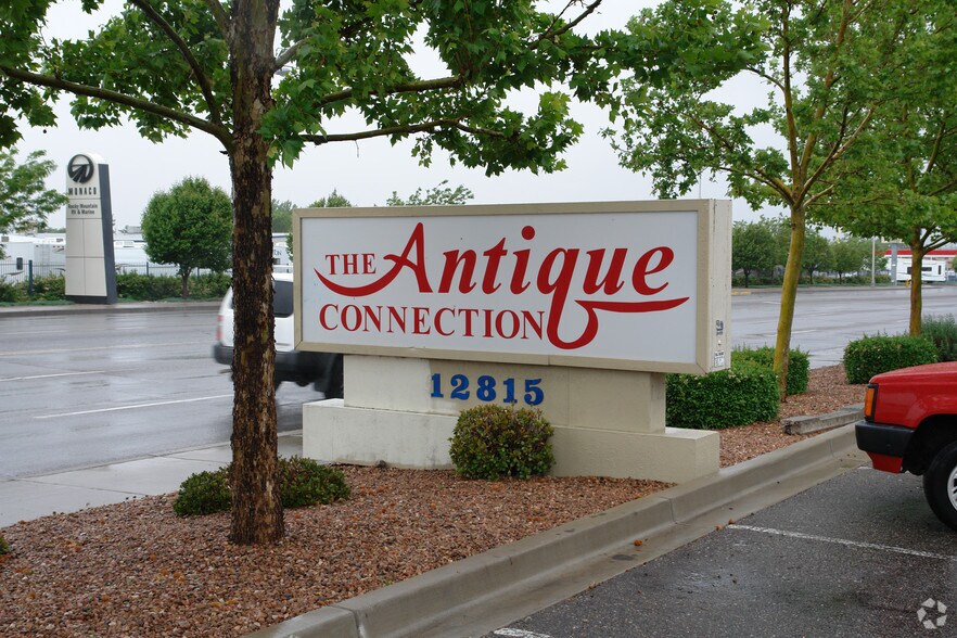 12815 Central Ave NE, Albuquerque, NM à louer - Photo du bâtiment - Image 3 de 16