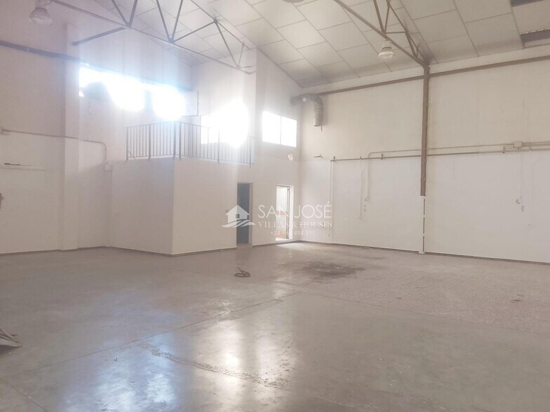 Industrial in Elche, Alicante for lease - Interior Photo - Image 3 of 19