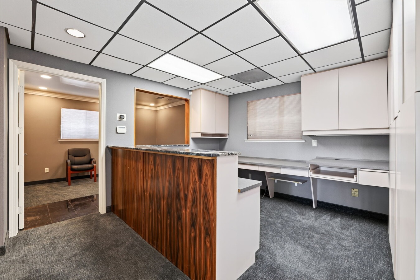 1870 Avondale Ave, Sacramento, CA 95825 - Unit 5 - - Interior Photo - Image 1 of 8