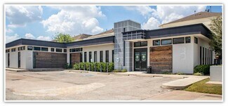 Plus de détails pour 8703 Meadowcroft Dr, Houston, TX - Bureau à vendre