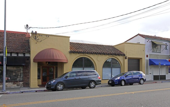 Plus de détails pour 44 Race St, San Jose, CA - Commerce de détail à louer