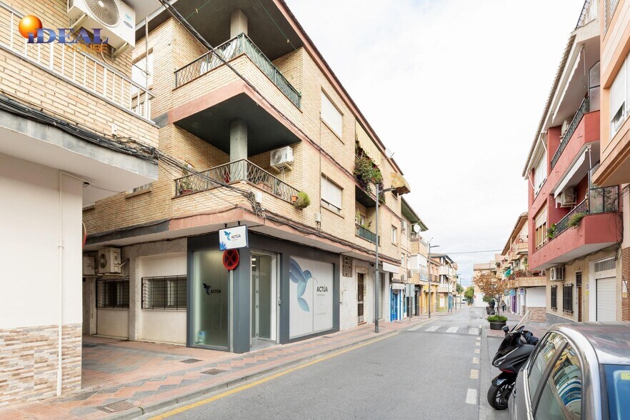 Calle Vizcaya, 13, Armilla, Granada for sale - Building Photo - Image 1 of 19