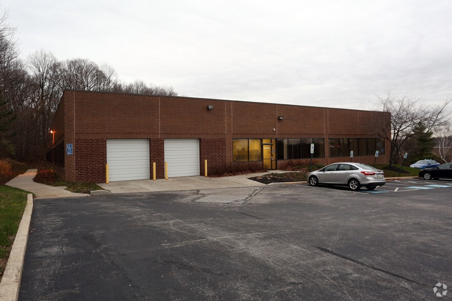 5100 Campus Dr, Plymouth Meeting, PA for lease - Building Photo - Image 2 of 4