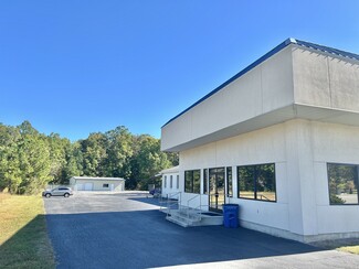 Plus de détails pour 1235 McArthur St, Manchester, TN - Bureau à vendre