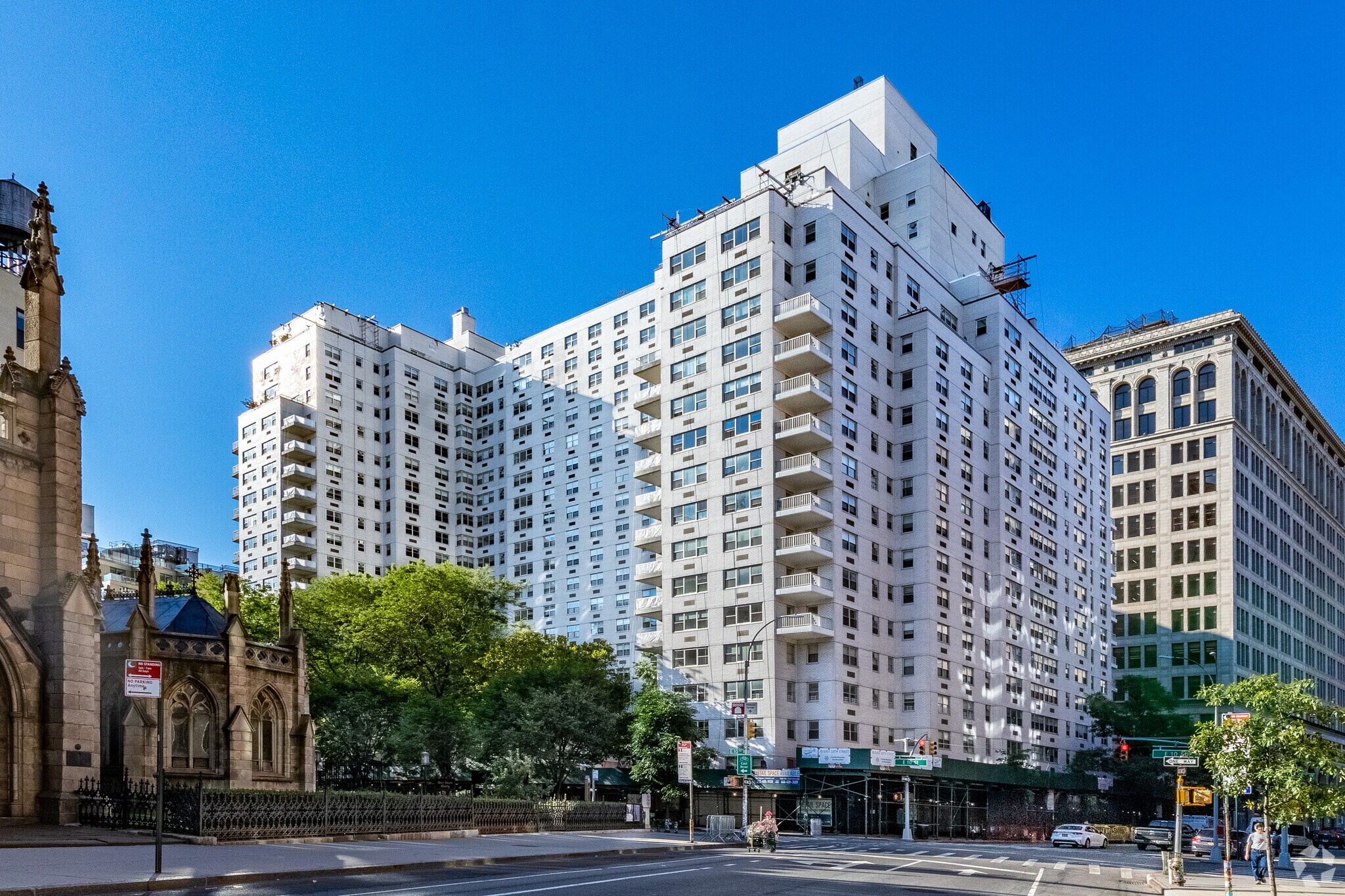 70 E 10th St, New York, NY à vendre Photo principale- Image 1 de 2