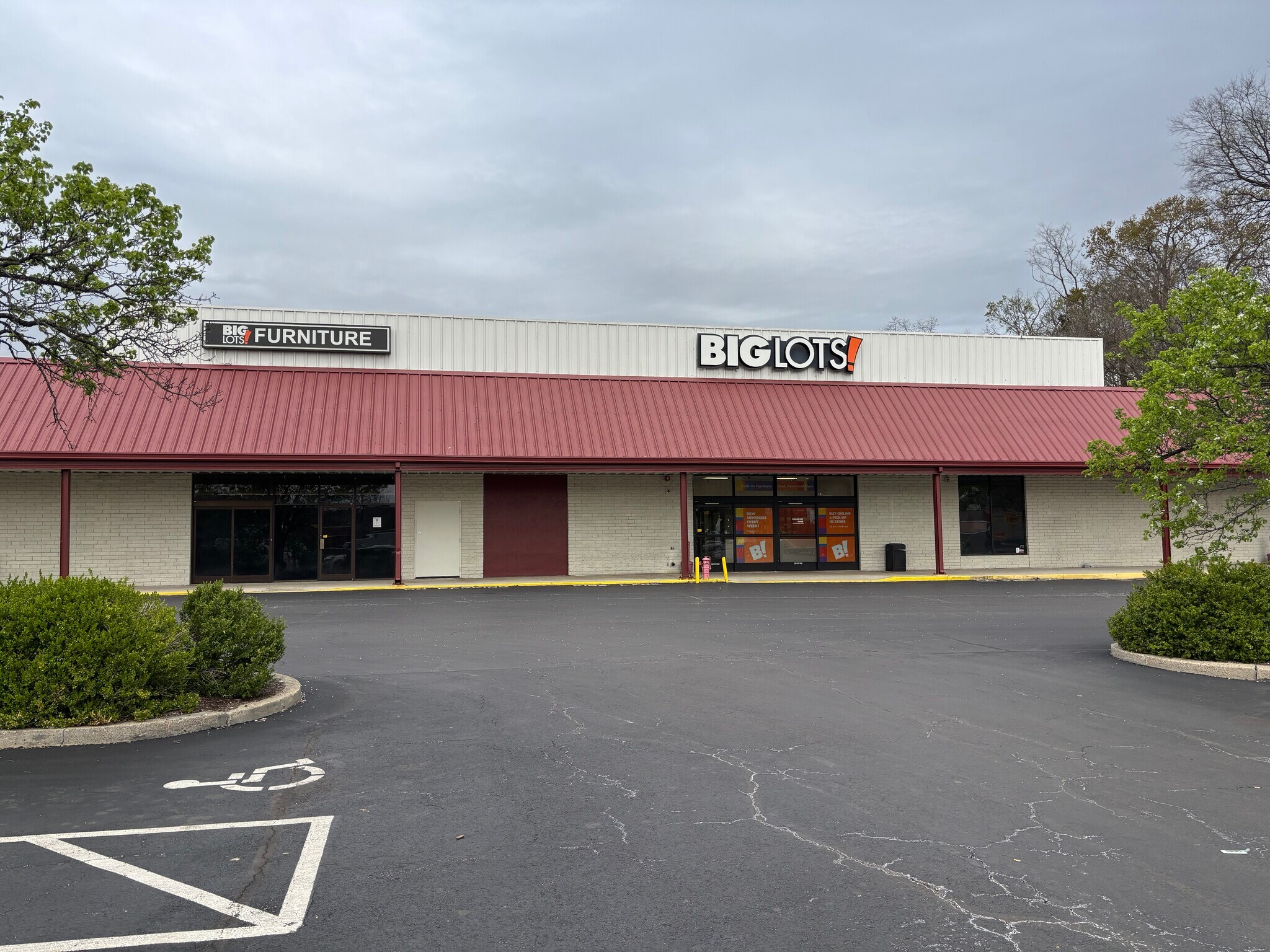 15 Donnermeyer Dr, Bellevue, KY for lease Building Photo- Image 1 of 4